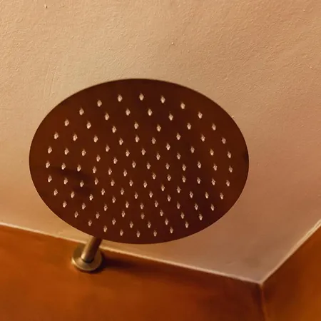 Private Parking Centro Storico: L'affresco Lägenhet *