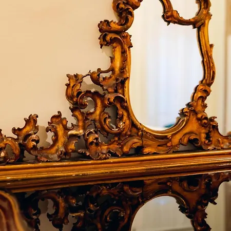 Private Parking Centro Storico: L'affresco Lägenhet Bologna