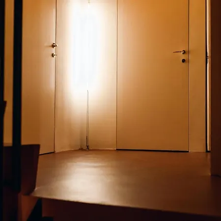 Private Parking Centro Storico: L'affresco *