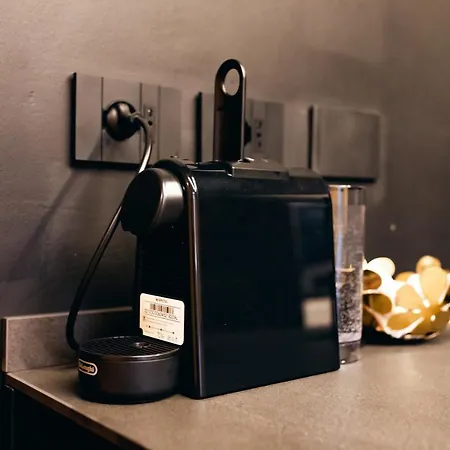 Private Parking Centro Storico: L'affresco Lägenhet