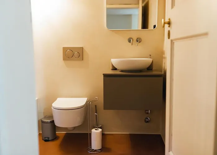 Private Parking Centro Storico: L'affresco *