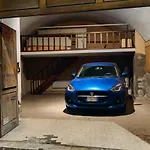 Private Parking Centro Storico: L'affresco Apartamento