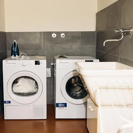 Private Parking Centro Storico: L'affresco 公寓 博洛尼亚