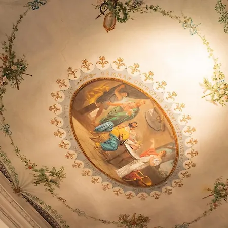 Private Parking Centro Storico: L'affresco 公寓 博洛尼亚