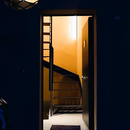 Private Parking Centro Storico: L'affresco *