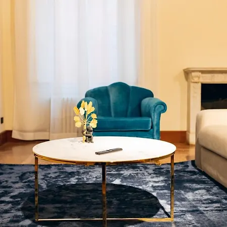 Private Parking Centro Storico: L'affresco * 博洛尼亚