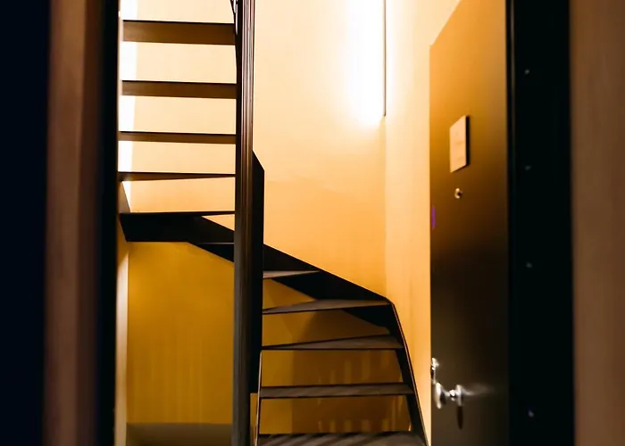 Private Parking Centro Storico: L'affresco *